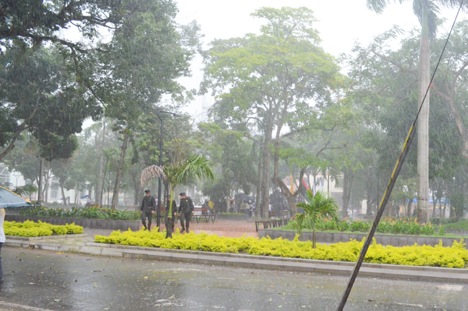 Parque bolivar arauca lluvia